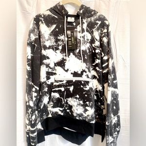 BNWT* NIKE SOLD OUT STANDARD ISSUE HOODIE